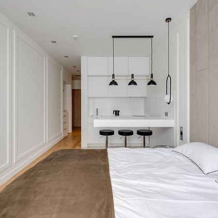 קייב Basis Apartments - Adults Only מראה חיצוני תמונה