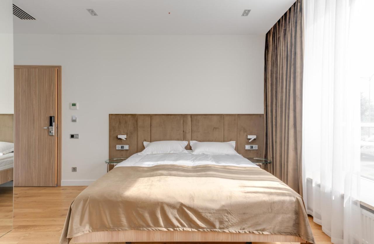 קייב Basis Apartments - Adults Only מראה חיצוני תמונה