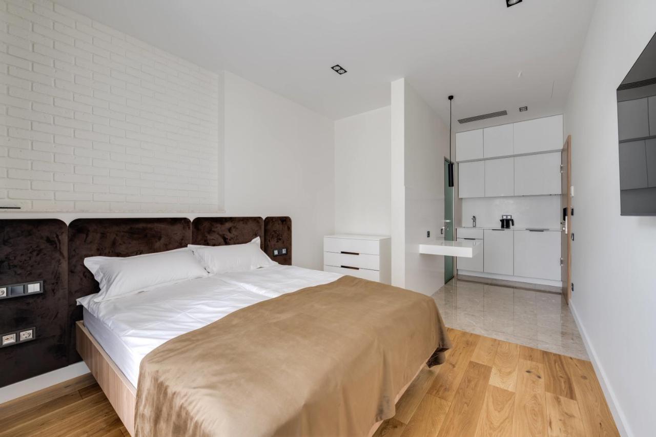 קייב Basis Apartments - Adults Only מראה חיצוני תמונה